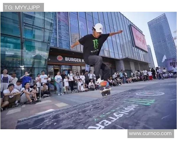 广州滑板队战术之争引发热议球迷与专家各执己见