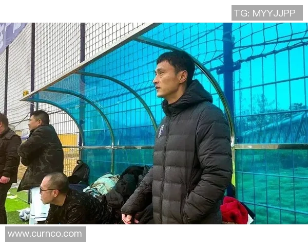 武汉足球赛盛况空前8月31号激情对决引发球迷热潮